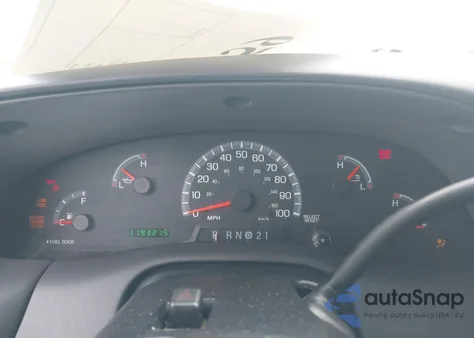 2002 Ford F150 z USA, uszkodzony, nr VIN 1FTRF17242NB86232